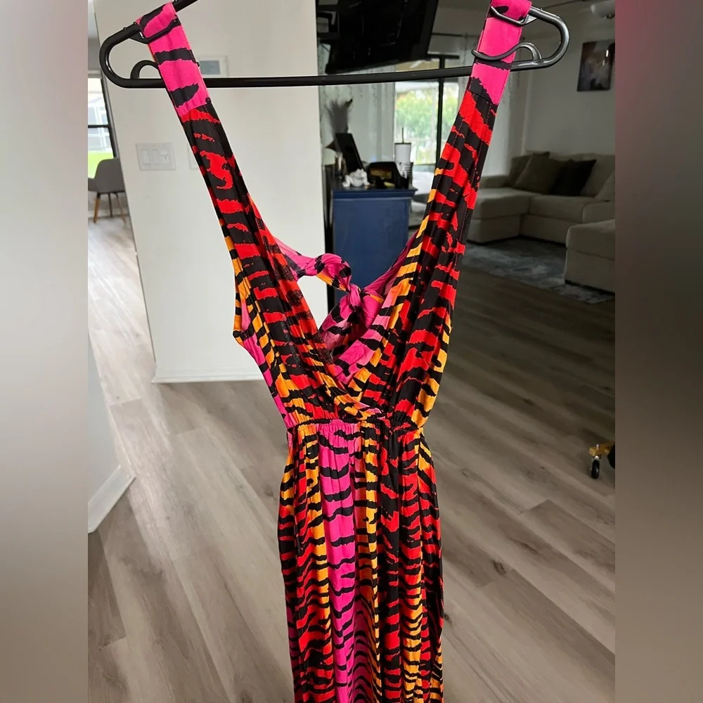 AMERICA & BEYOND TIGER MAXI DRESS NWT - Picture 8 of 9